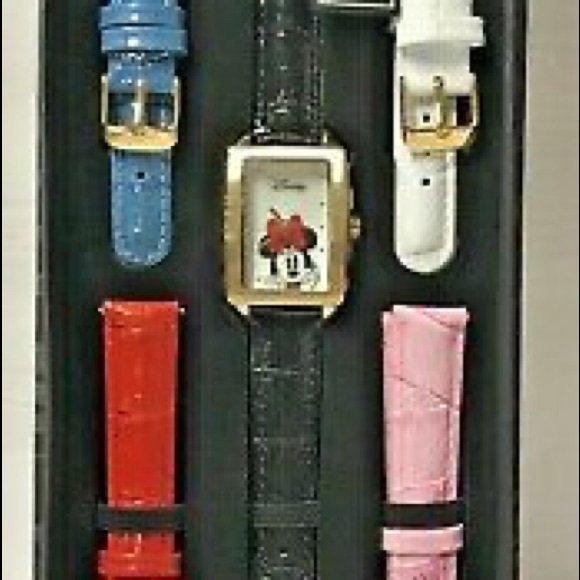 Minnie Mouse Watch w/ 5 Interchangeable Bands - Picture 9 of 10